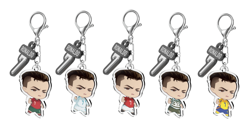 CR7 LIFE KEYCHAIN